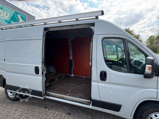 Panel van FIAT Ducato Maxi 35 180 L4H2 *Automatik*