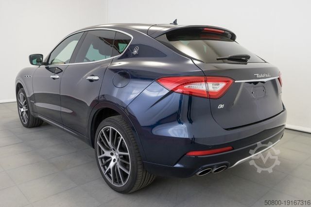 Pick-up MASERATI Levante Q4 Gran Lusso/2. Hand/TOP!