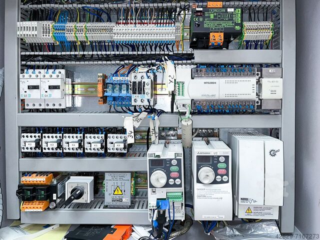 Sutomatic in-line strapping machine Schneider Ozga SSB 2400L