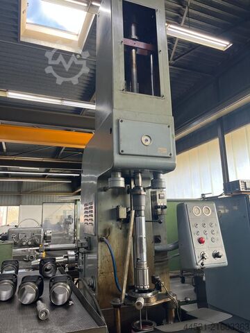 Hydraulische Vertikal Honmaschine Nagel VS 8 – 50 / S