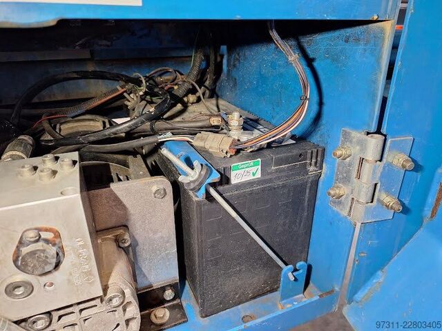 Scherenhebebühne Genie GS-4390 RT