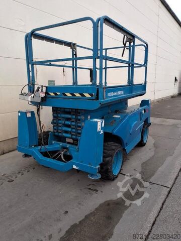 Scherenhebebühne Haulotte COMPACT 12 DX