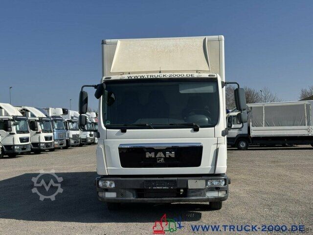 Box van MAN TGL 8.180 Ladebordwand Sörensen 1.000 kg