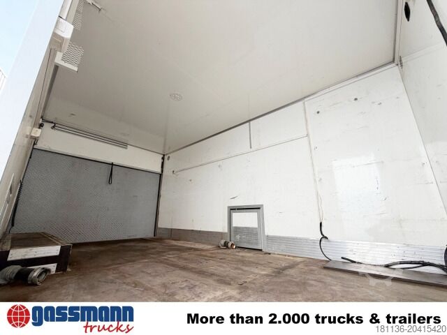 Box truck Mercedes-Benz Atego 1330 4x4, Iso-Koffer mit Heizung, LBW