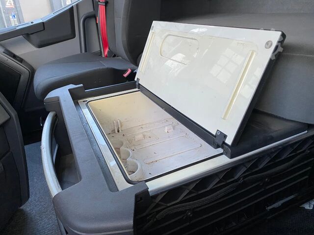 Standard-SZM Renault T460 / Automatic / Full Air