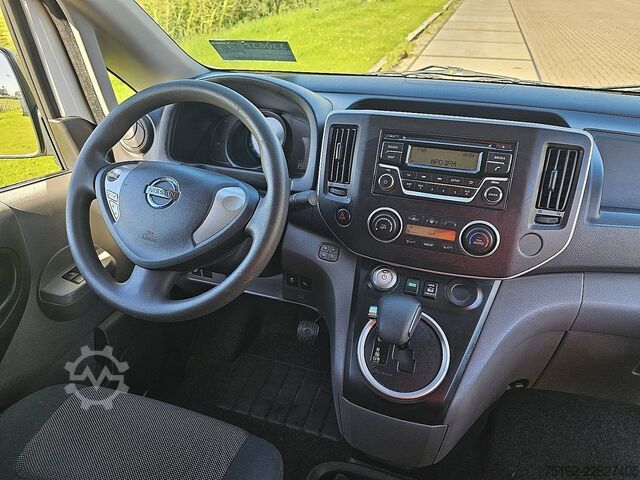 High-roof van NISSAN E-NV200 ac aut wltp 200 kms