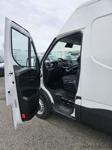 Kastenwagen Iveco Daily 38s14e