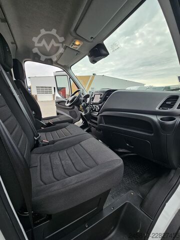 Kastenwagen Iveco Daily 38s14e