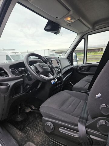 Kastenwagen Iveco Daily 38s14e