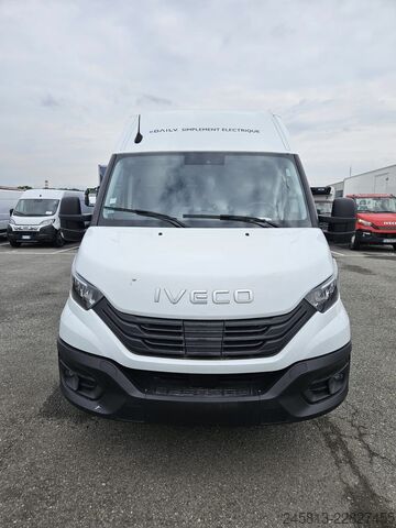 Kastenwagen Iveco Daily 38s14e