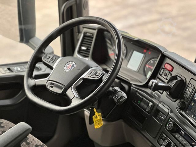 Dreiseitenkipper LKW SCANIA R500 XT 6x6 mit Meiler Dreiseiten Kipper