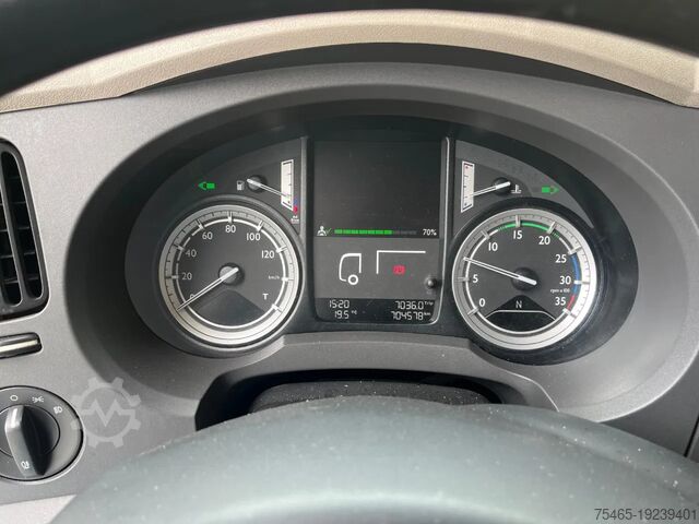 Refrigerated/frozen transport DAF LF 220 FA Euro6