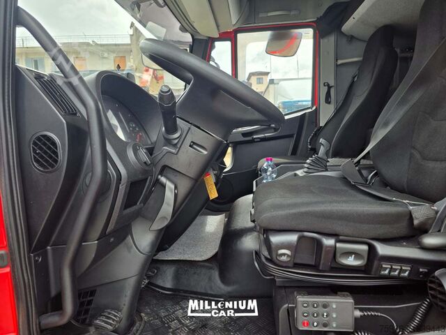 LKW mit Kofferaufbau Iveco EUROCARGO 120E22 FURGONE 7,70 (2018)