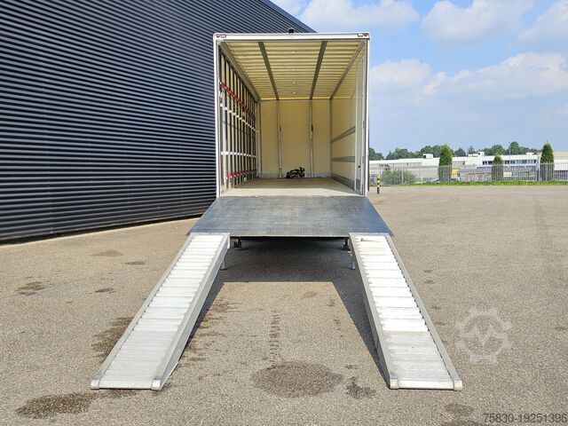Suitcase MAN TGM 26.320 / 6x2-4 / LBW / 6000kg TAIL LIFT