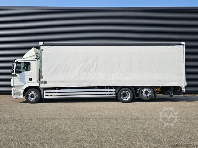 Suitcase MAN TGM 26.320 / 6x2-4 / LBW / 6000kg TAIL LIFT