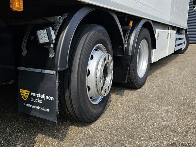 Suitcase MAN TGM 26.320 / 6x2-4 / LBW / 6000kg TAIL LIFT