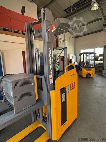 Fahrerstandstapler Jungheinrich ESC 214