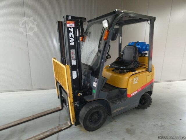 Treibgasstapler TCM FHG 18 T3
