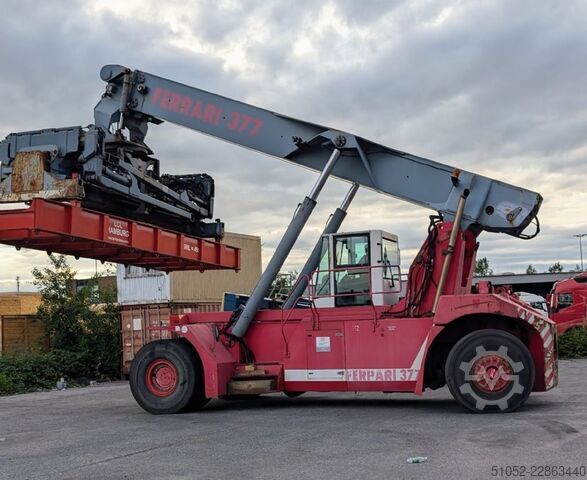 Vollcontainer Reachstacker CVS Ferrari F377.5 PB