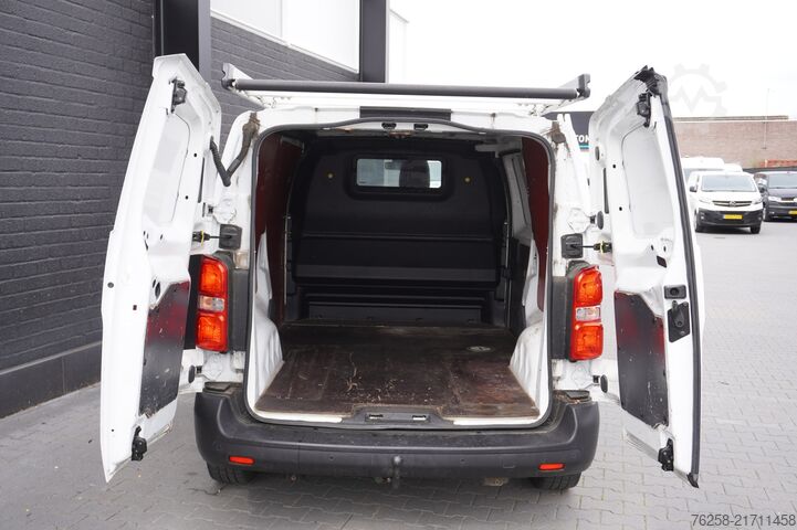 Delivery van Peugeot Expert 1.5 BlueHDI EURO 6 - Airco - Cruise - Tr...