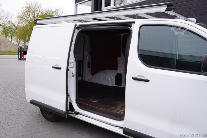 Delivery van Peugeot Expert 1.5 BlueHDI EURO 6 - Airco - Cruise - Tr...