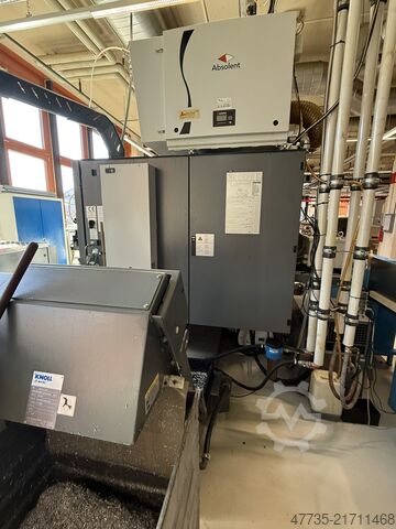 CNC-Bearbeitungszentrum mit Roboter CHIRON FZ 15 WM HS