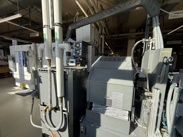 CNC-Bearbeitungszentrum mit Roboter CHIRON FZ 15 WM HS