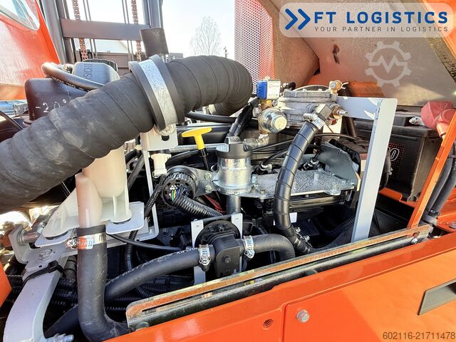 4-way forklift Hubtex DQ45G DUPLEX 5000 FORK-POSITIONER CABIN