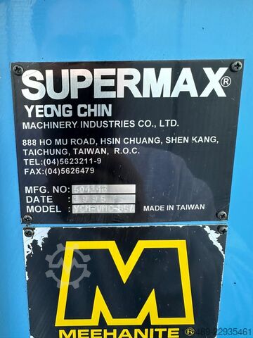 Vertical machining center / YCM65A YCM VMC 65 / Fanuc OM