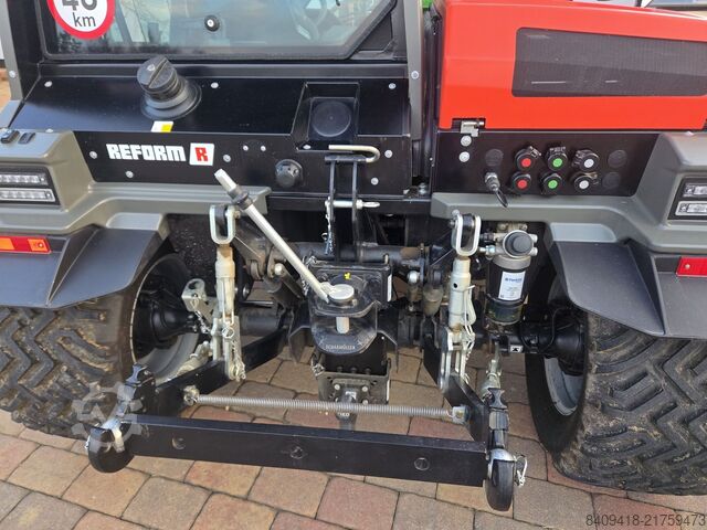 Traktor REFORM Metrac H75