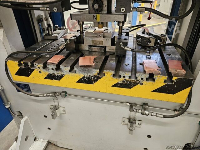 Drawing press Dieffenbacher PO 100