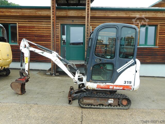 Mini excavator Bobcat 319K mit Verstellfahrwerk