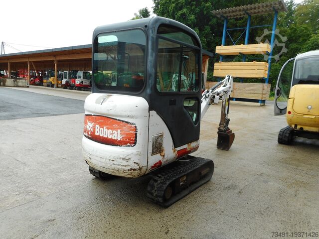 Mini excavator Bobcat 319K mit Verstellfahrwerk