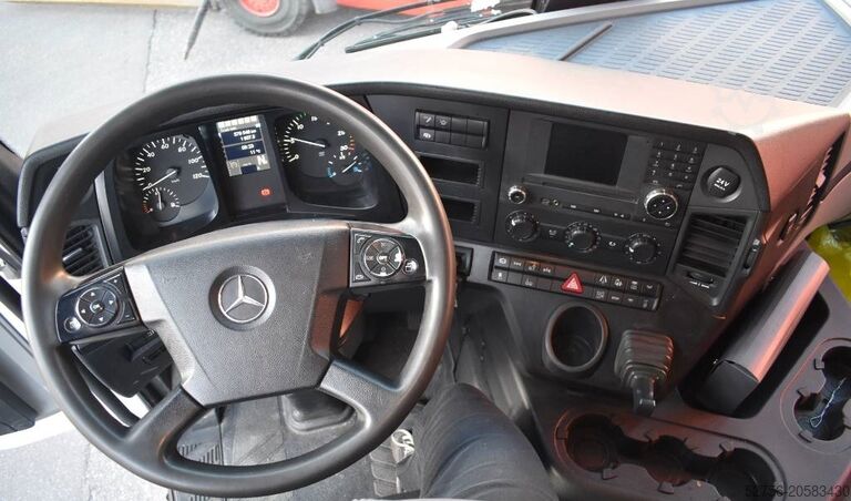 Mercedes-Benz Antos 2532 3 (defekt) Mercedes-Benz Antos 2532 3 (defekt)