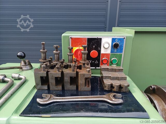 Universal metal lathe TOS SN 55 B