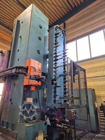 Bench drill TOS WHQ 13 CNC