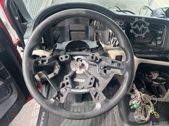 Standard tractor unit MAN TGX 18.500, XLX, INTARDER TEILESPENDER OHNE PAPIERE