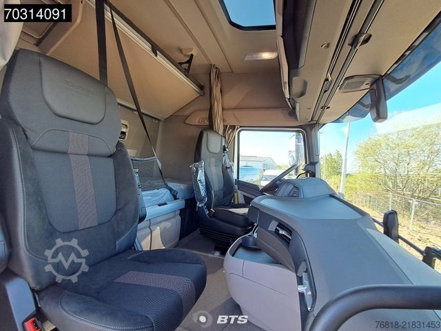 Standard tractor unit DAF XG 530 6X2 FTG - ZF + Navi + VA 9t Parabel + 64t