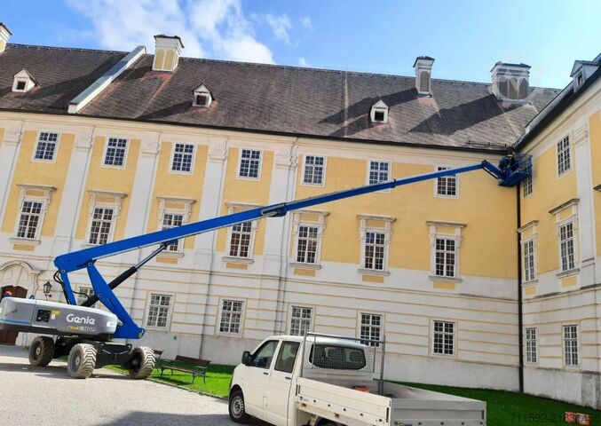 Telescopic Boom Genie S-85 XC E