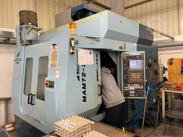 Vertical machining center Matsuura MAM72-25V