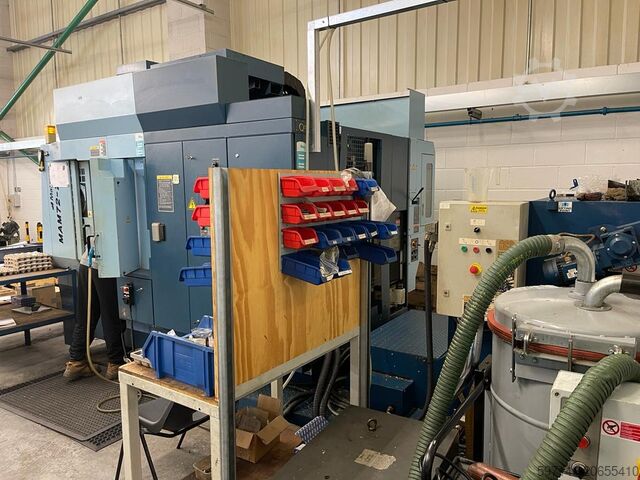 Vertical machining center Matsuura MAM72-25V