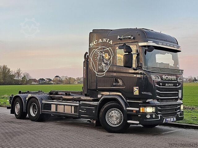 Hakenarmsystem SCANIA R520 V8 6X2*4 MAN. RET.