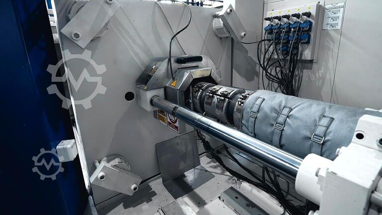 Spritzgießmaschine BATTENFELD HM 270/1330