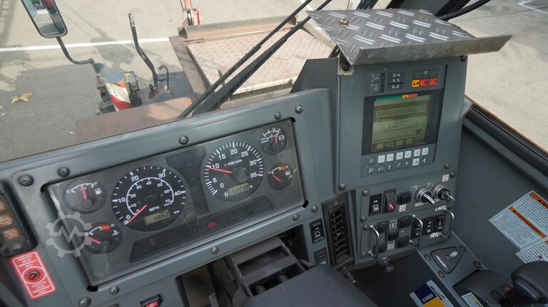 Crane truck TADANO-FAUN GR-300EX WITH JIB 4X4X4 ROUGH TERRAIN CRANE