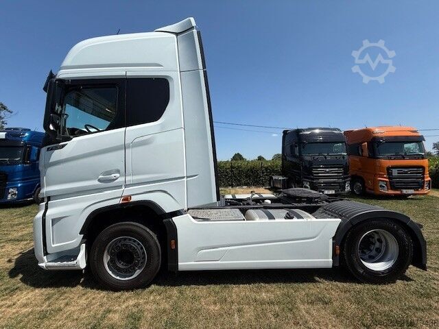 Standard tractor unit Ford Truck F-Max - Full lease 1500€* ex BTW/maand