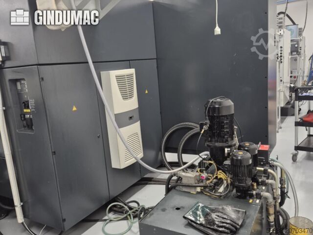 VERTIKALES BEARBEITUNGSZENTRUM DMG MORI DMU 60 MonoBlock