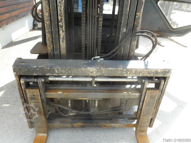 Forklift Toyota 02-8FDF25 Triplex + SS + ZV + Kabine