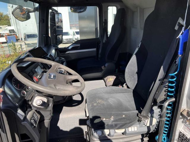 Refrigerated truck MAN TGS 26.440 6x2 BL LBW 2.000kg Carrier Supra 850