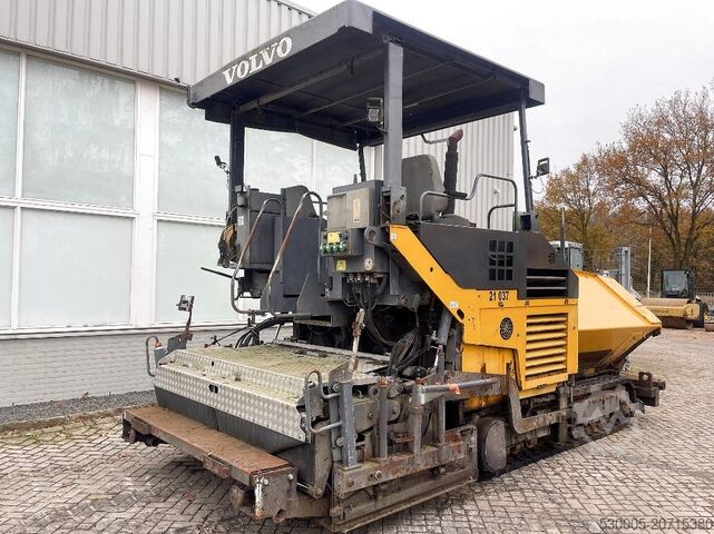 Paver Volvo ABG 6820