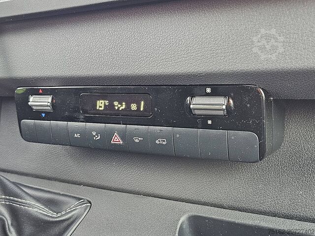High-roof van MERCEDES-BENZ SPRINTER 316 L3H2 Maxi Navi